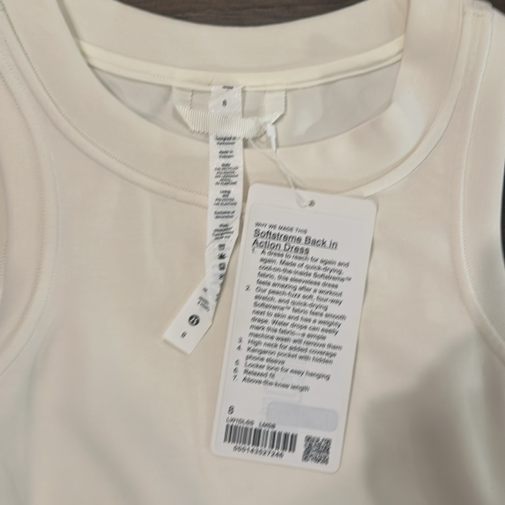 NWT Lululemon Softstreme Back in Action Dress Sz M - Picture 10 of 12